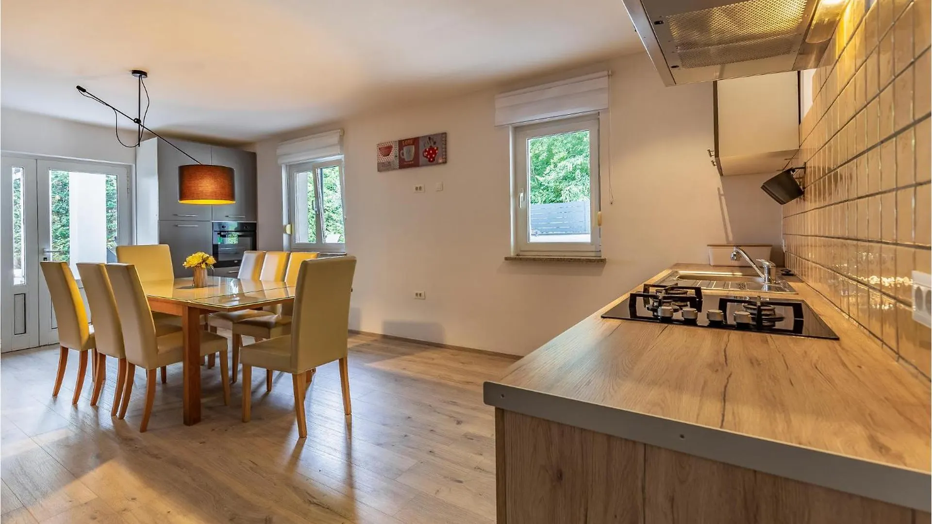 Holiday home Gorgeous Home In Sisan With Kitchen