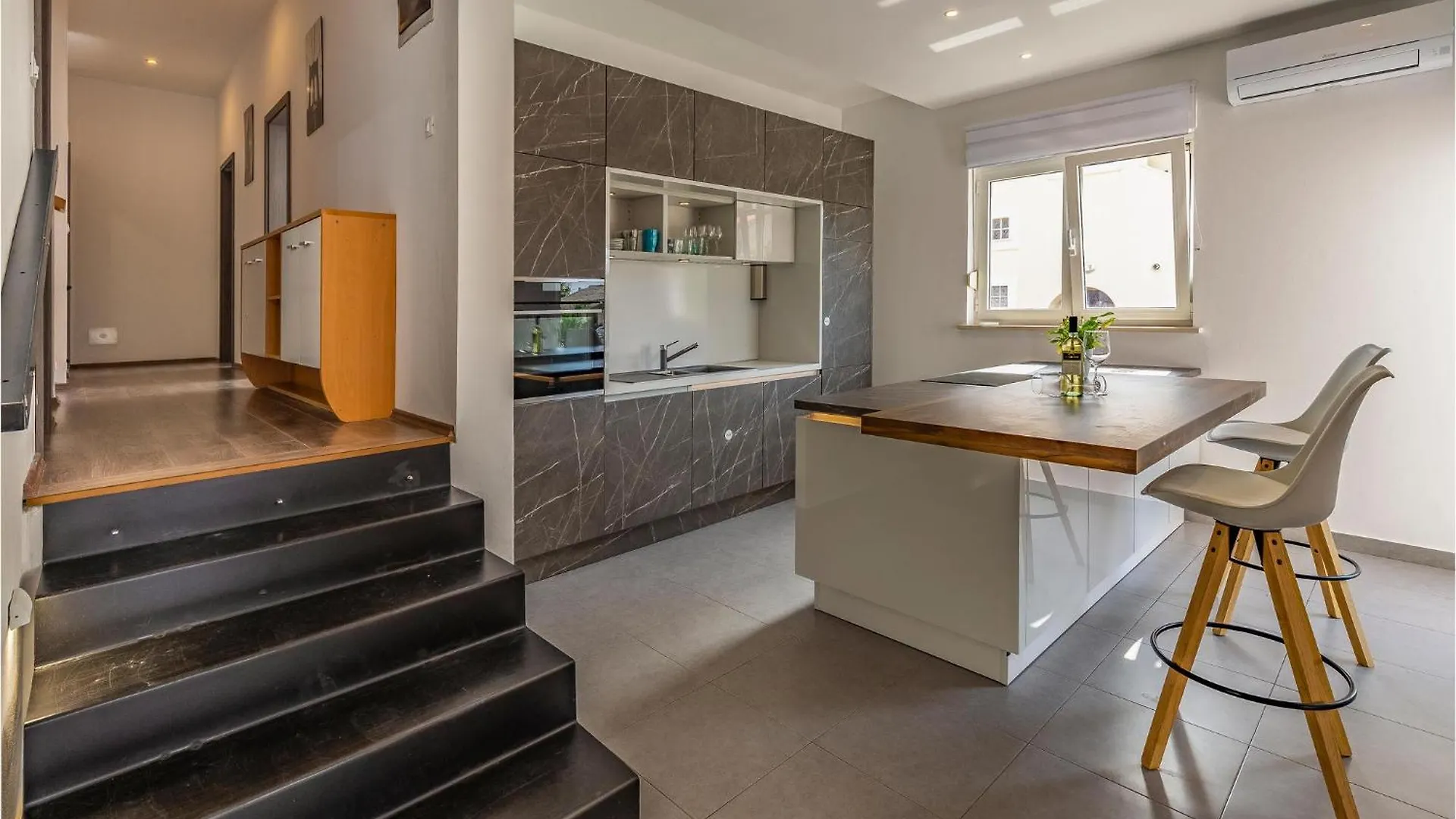 Gorgeous Home In Sisan With Kitchen 0*,  Croatia